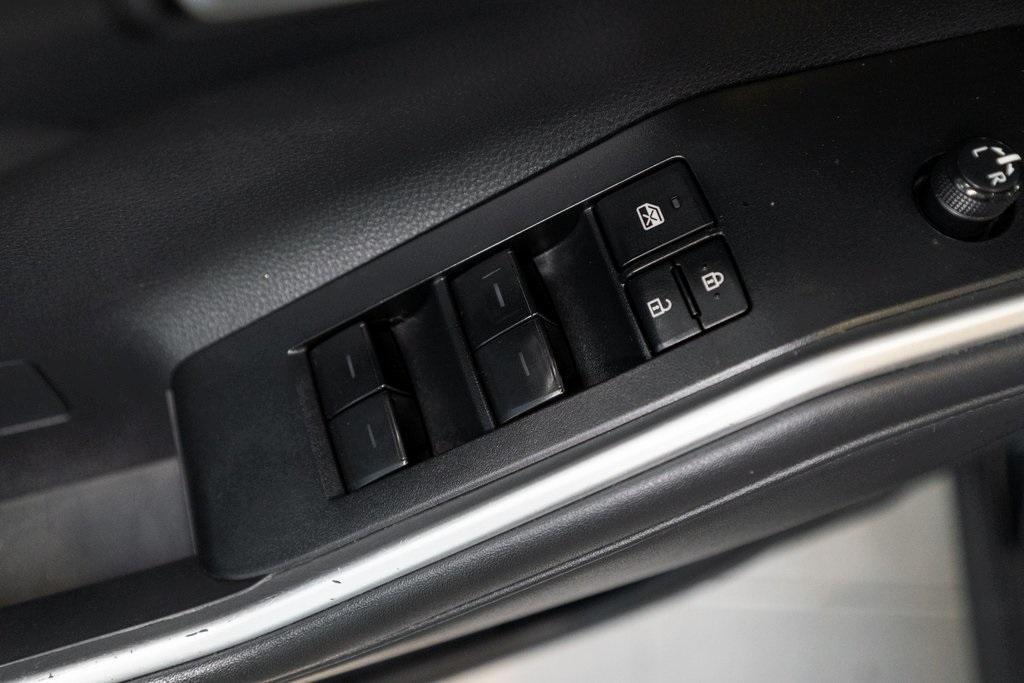 used 2022 Toyota Highlander car, priced at $36,994