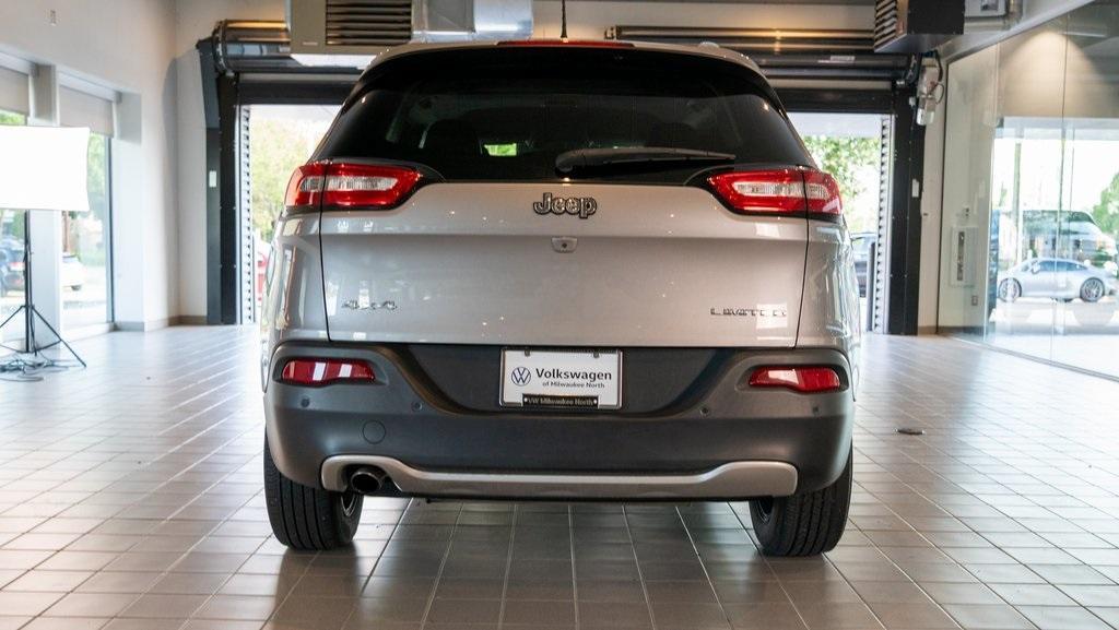 used 2018 Jeep Cherokee car, priced at $19,878