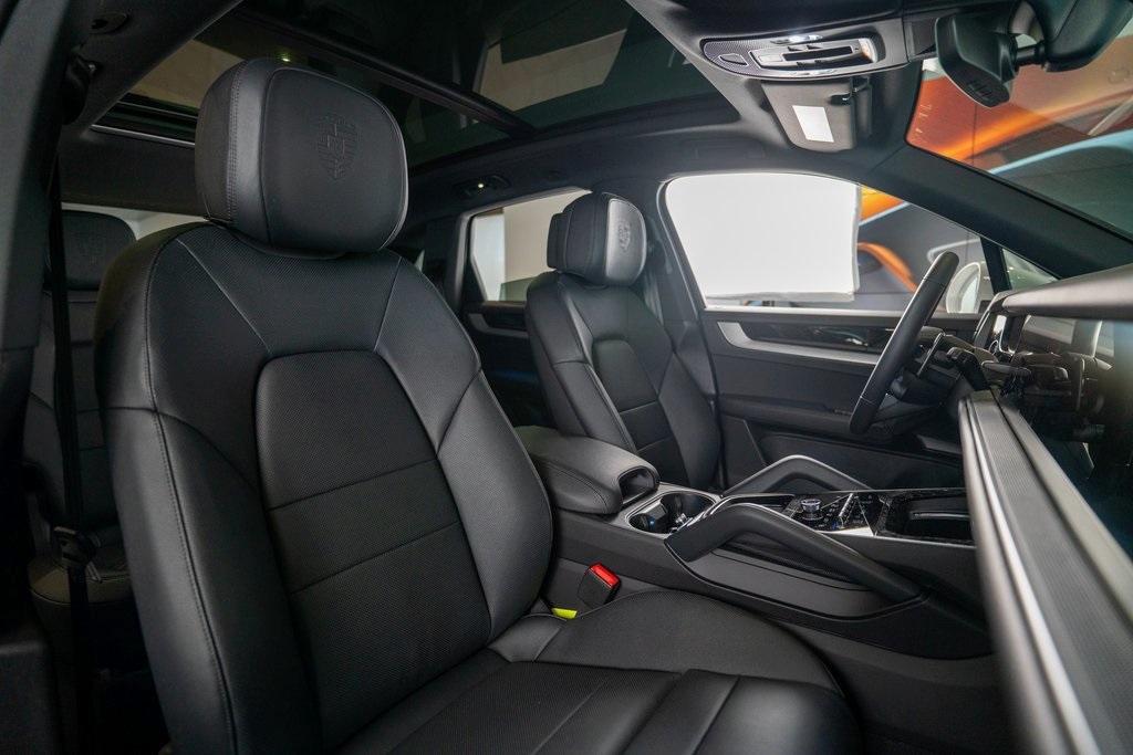 new 2025 Porsche Cayenne car, priced at $108,955