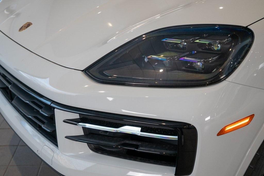 new 2025 Porsche Cayenne car, priced at $108,955