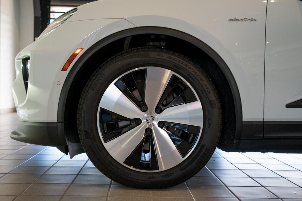 used 2025 Porsche Macan car, priced at $75,550