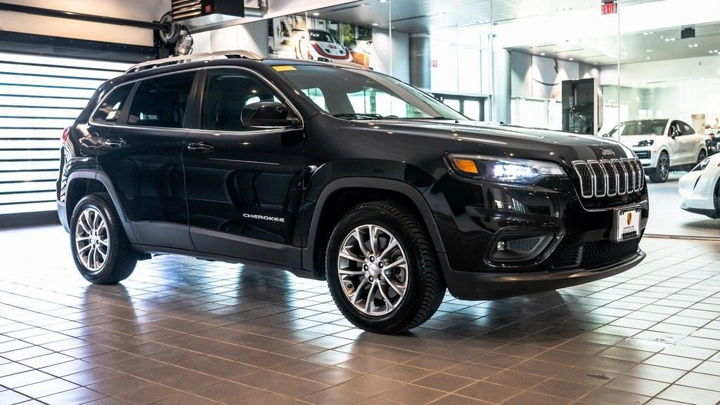 used 2019 Jeep Cherokee car, priced at $17,288