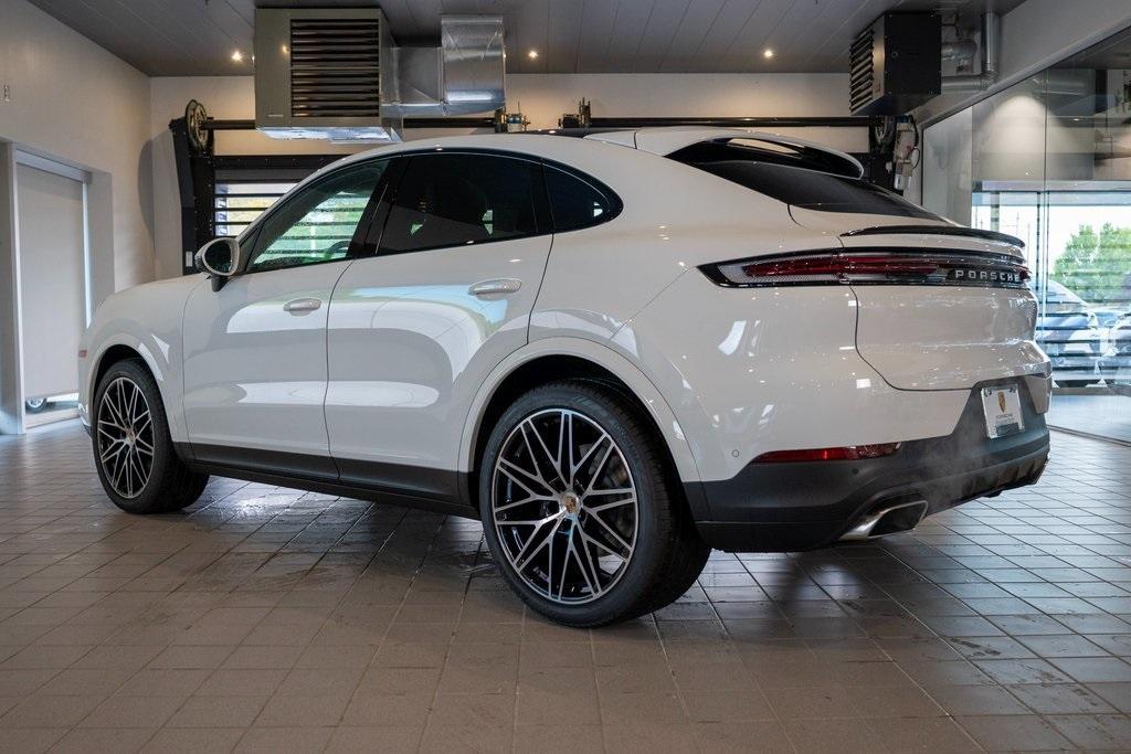 new 2025 Porsche Cayenne car, priced at $107,775