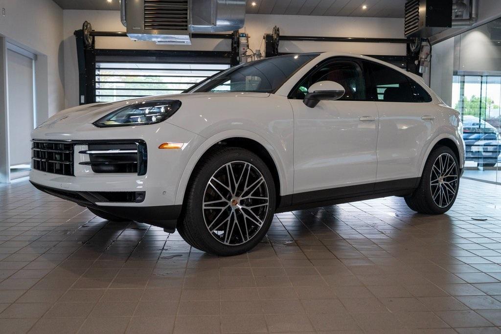 new 2025 Porsche Cayenne car, priced at $107,775