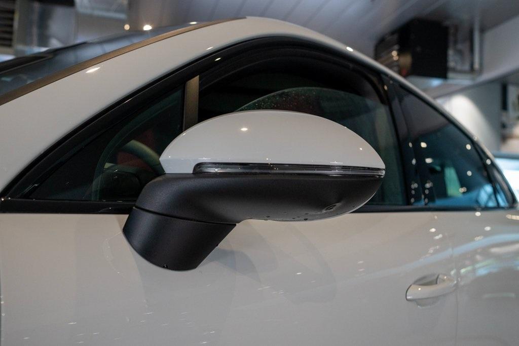 new 2025 Porsche Cayenne car, priced at $107,775