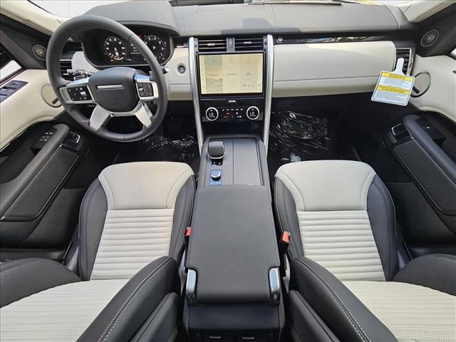 new 2025 Land Rover Discovery car, priced at $66,100