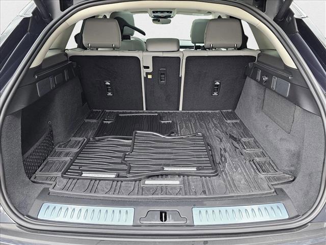 used 2025 Land Rover Range Rover Velar car, priced at $51,914