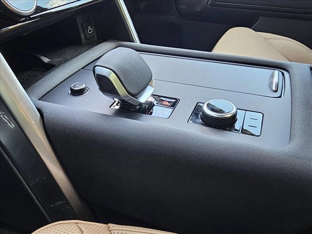 new 2025 Land Rover Discovery car, priced at $81,343