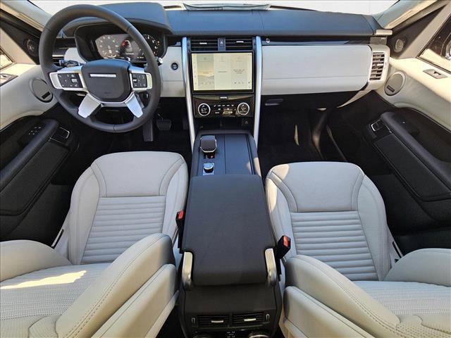 new 2025 Land Rover Discovery car, priced at $66,068