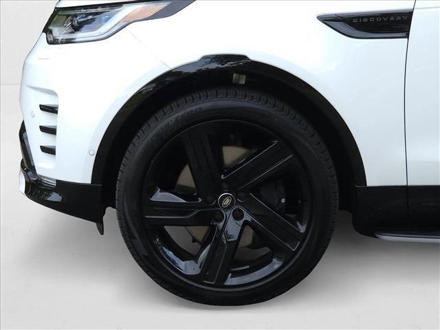 new 2025 Land Rover Discovery car, priced at $80,525