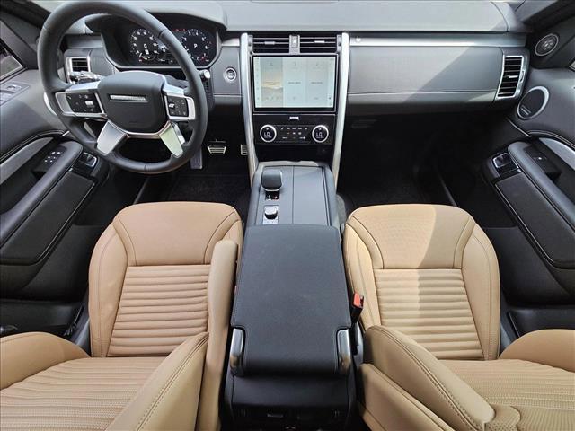 new 2025 Land Rover Discovery car, priced at $80,525