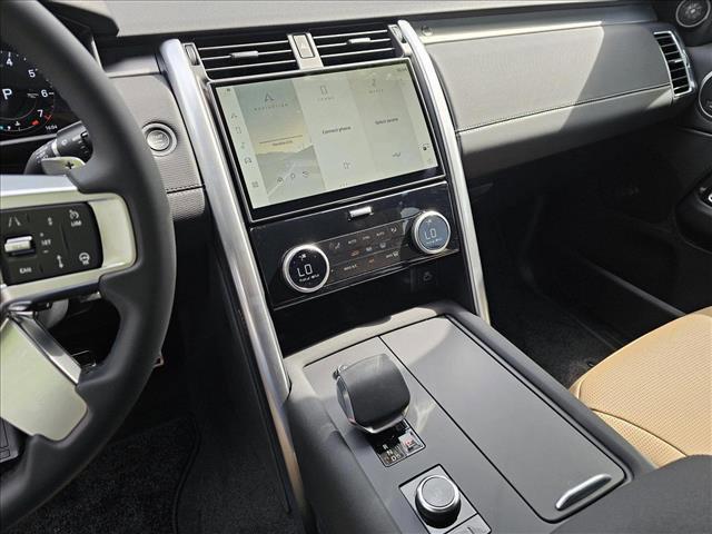 new 2025 Land Rover Discovery car, priced at $80,525