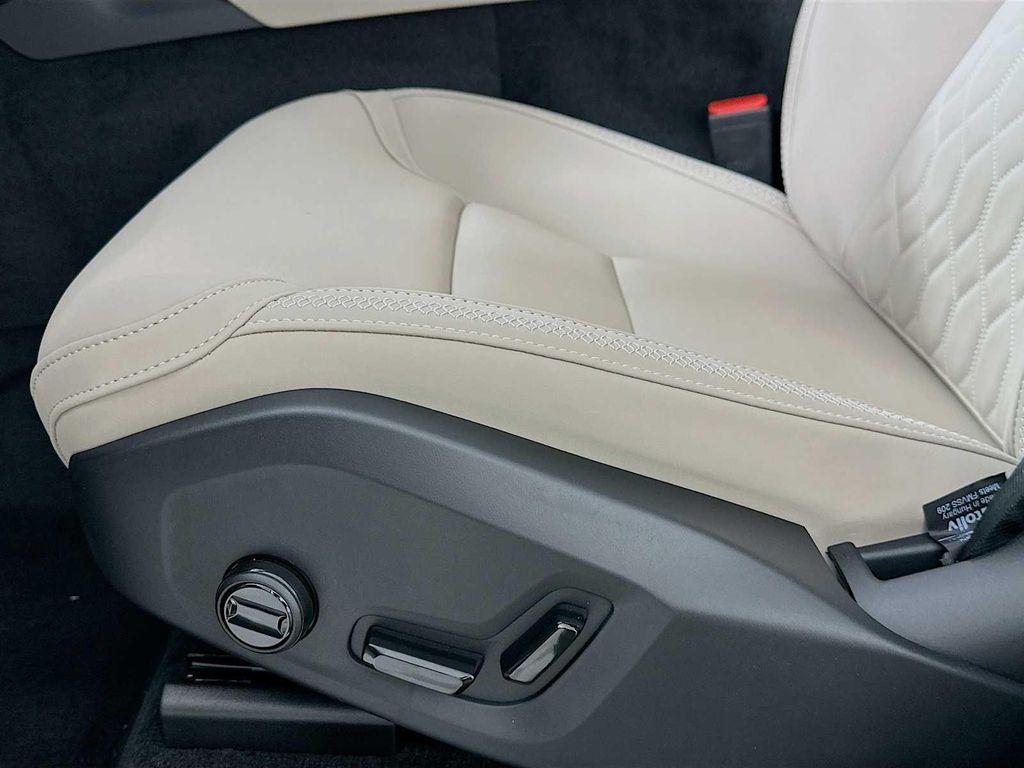 new 2026 Volvo XC90 car, priced at $71,825