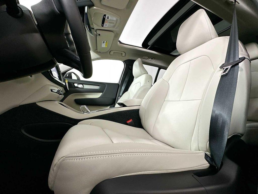 new 2026 Volvo XC40 car, priced at $50,150