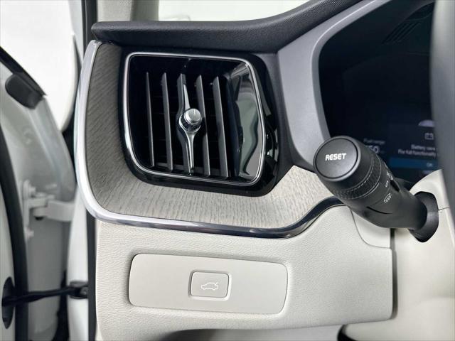used 2023 Volvo XC60 car, priced at $43,400