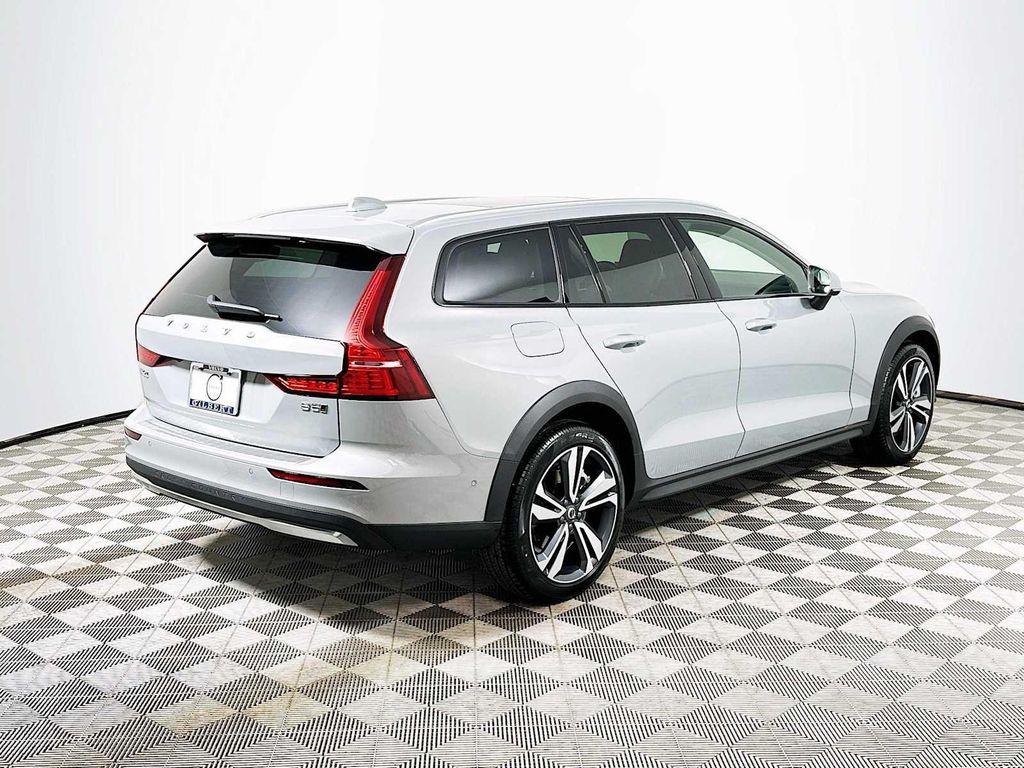 new 2026 Volvo V60 Cross Country car, priced at $58,365