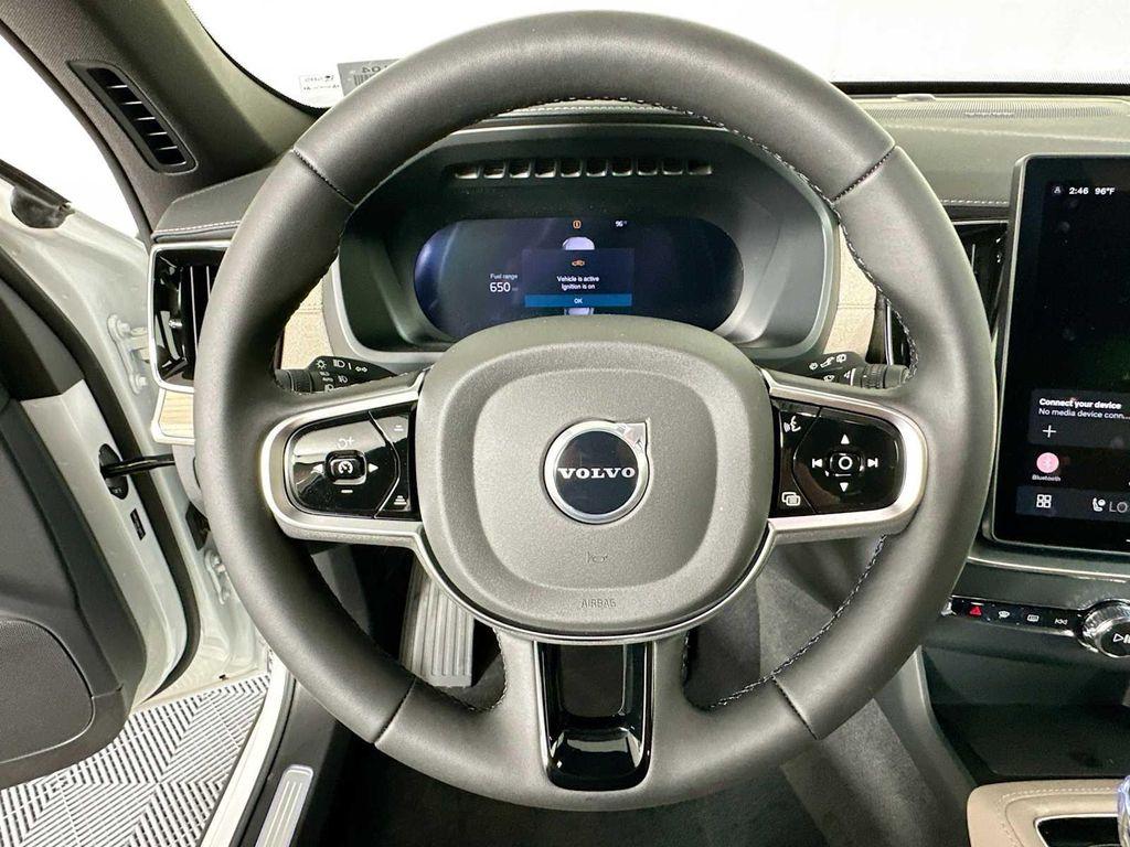 new 2025 Volvo XC90 car, priced at $65,555