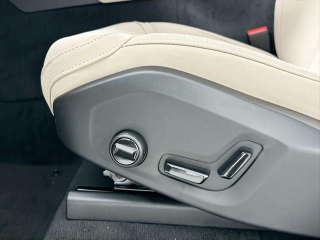 new 2025 Volvo XC90 car, priced at $65,555