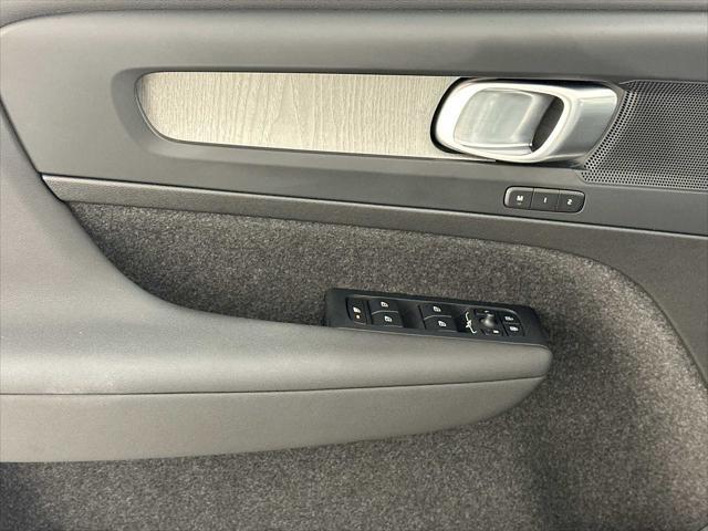 used 2025 Volvo XC40 car, priced at $40,700