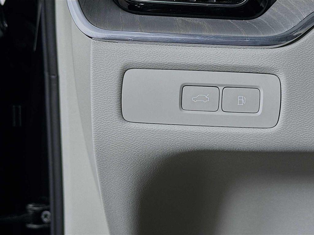 used 2025 Volvo XC60 Plug-In Hybrid car, priced at $58,100