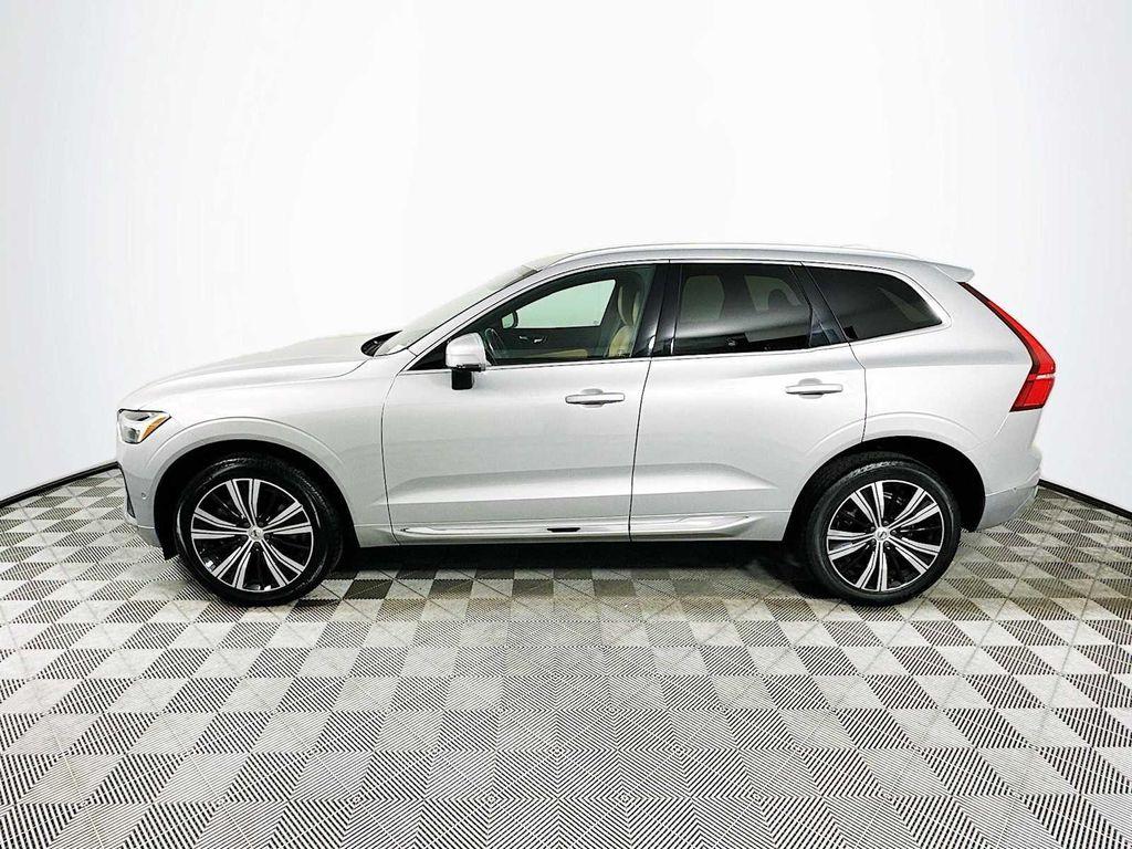used 2022 Volvo XC60 car, priced at $38,700