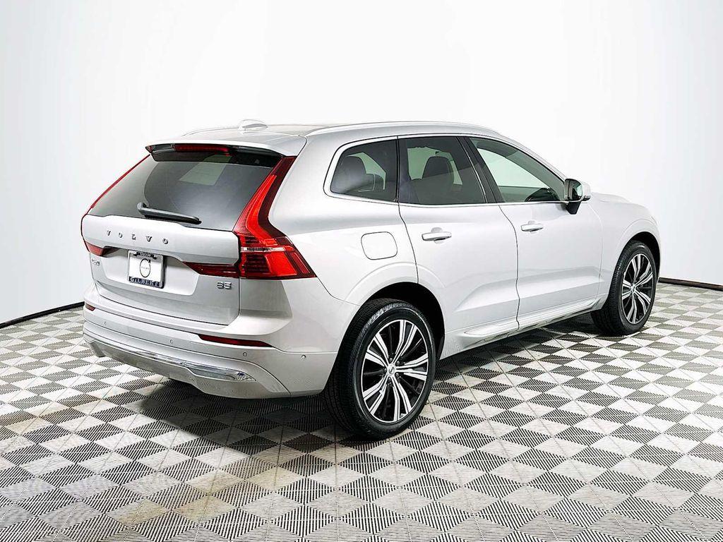 used 2022 Volvo XC60 car, priced at $38,700