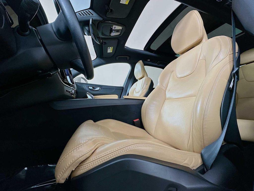 used 2022 Volvo XC60 car, priced at $38,700