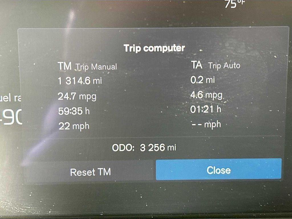 used 2025 Volvo XC40 car, priced at $45,700