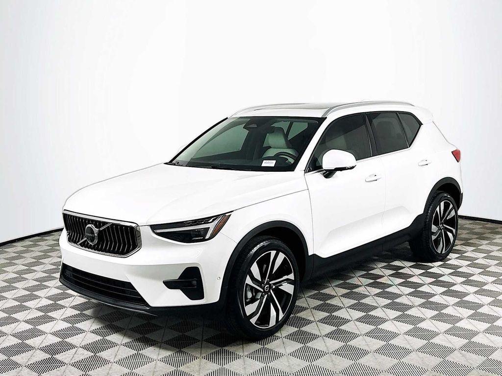used 2025 Volvo XC40 car, priced at $45,700