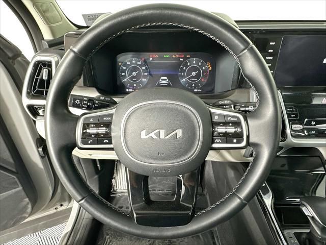 used 2023 Kia Sorento car, priced at $33,400