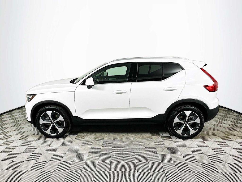 used 2025 Volvo XC40 car, priced at $38,900