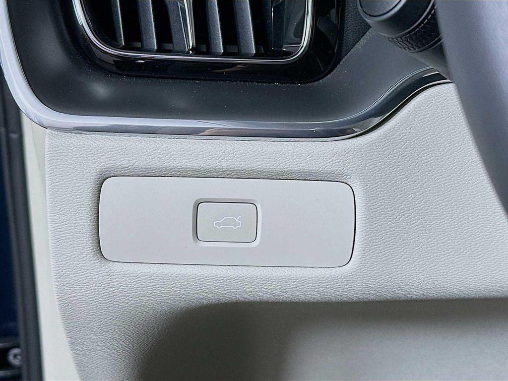 used 2025 Volvo XC60 car, priced at $43,700