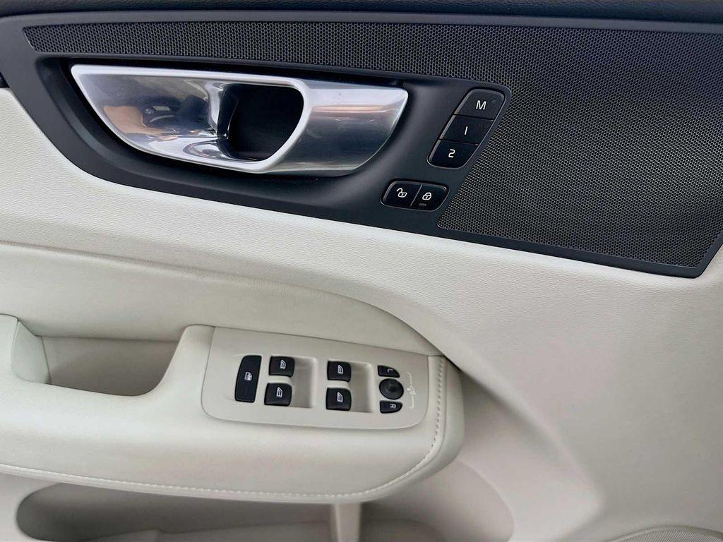 used 2025 Volvo XC60 car, priced at $43,700