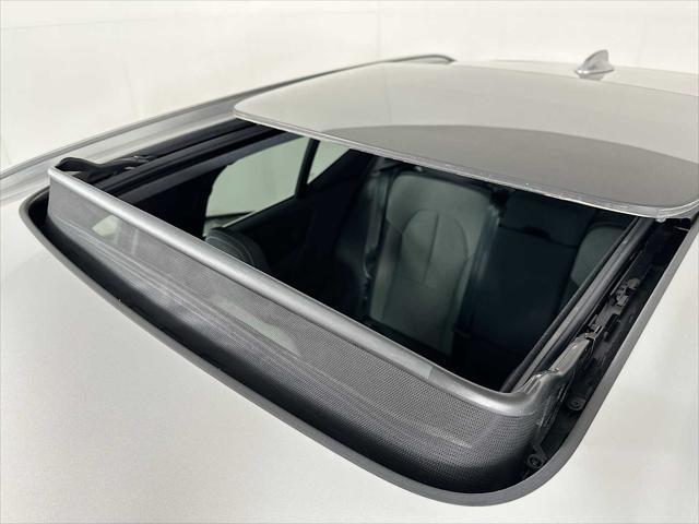 used 2025 Volvo XC40 car, priced at $34,700