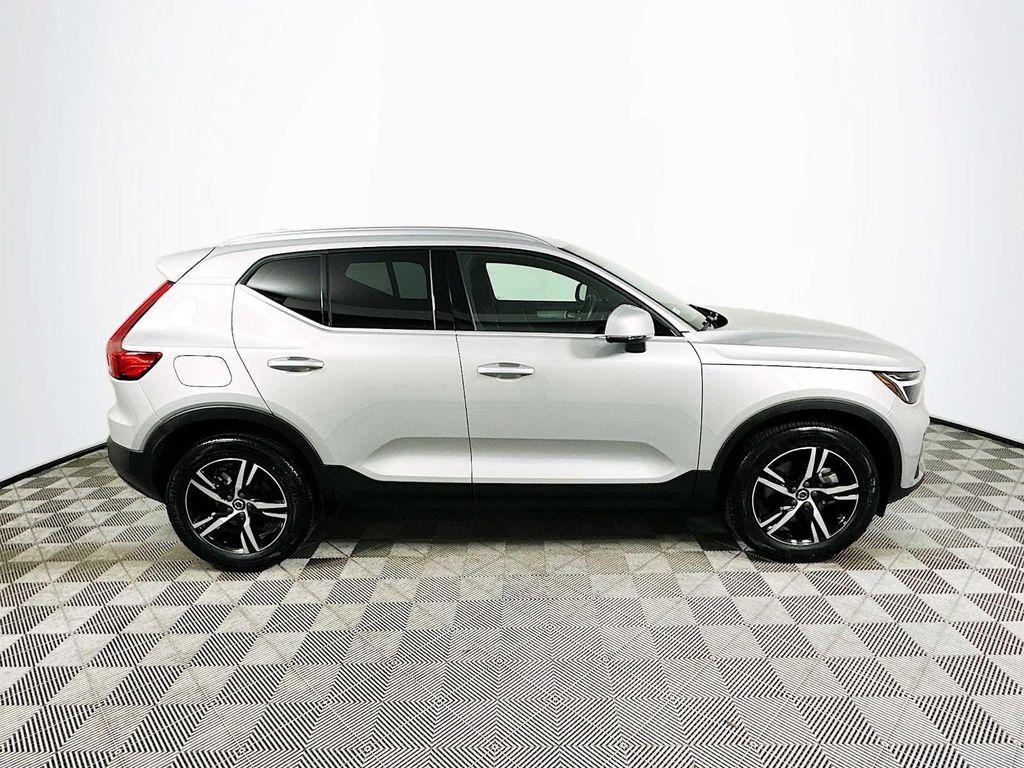used 2025 Volvo XC40 car, priced at $34,700