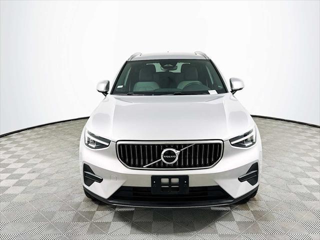 used 2025 Volvo XC40 car, priced at $34,700