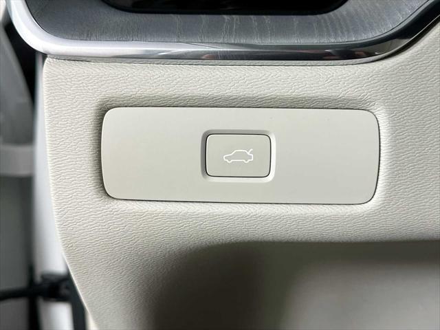 used 2025 Volvo XC60 car, priced at $53,300