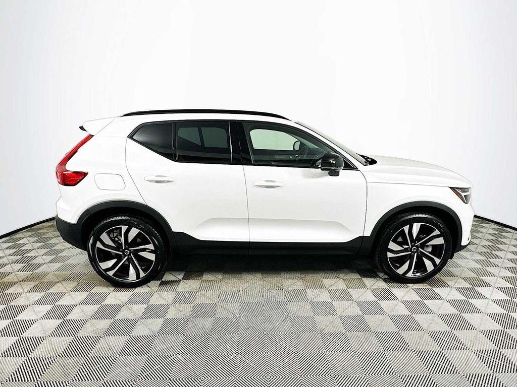new 2026 Volvo XC40 car, priced at $48,025