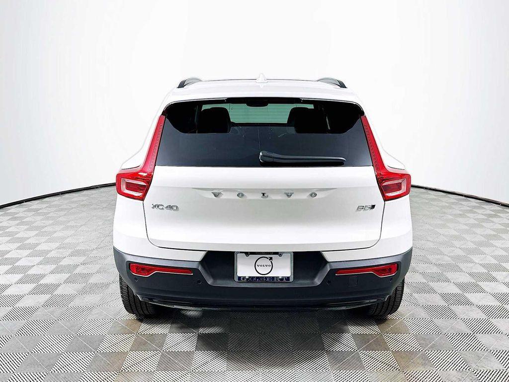 new 2026 Volvo XC40 car, priced at $50,600