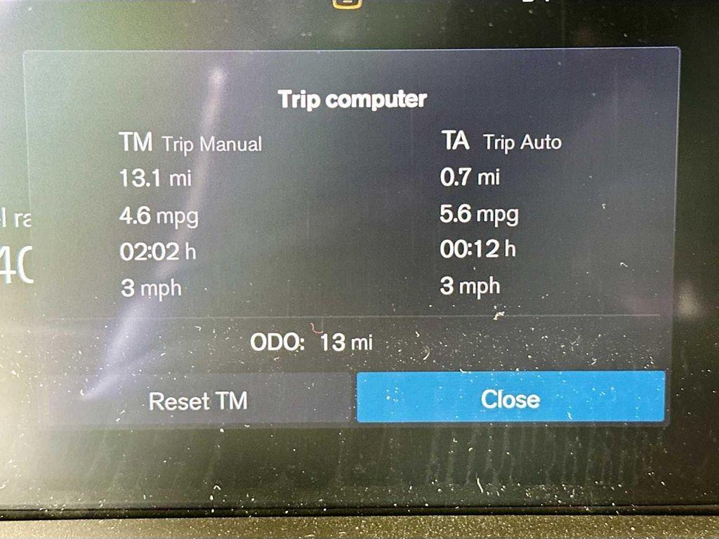 new 2025 Volvo XC40 car, priced at $53,010