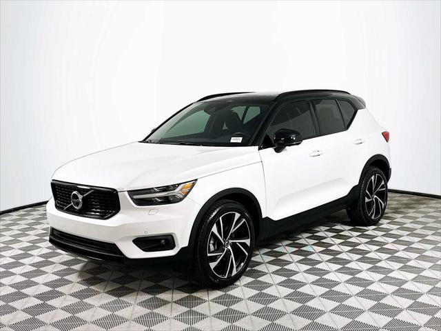 used 2021 Volvo XC40 car, priced at $33,400