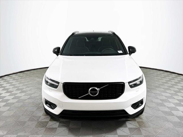 used 2021 Volvo XC40 car, priced at $33,400