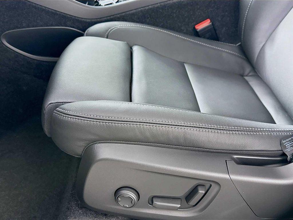 new 2026 Volvo XC40 car, priced at $50,600