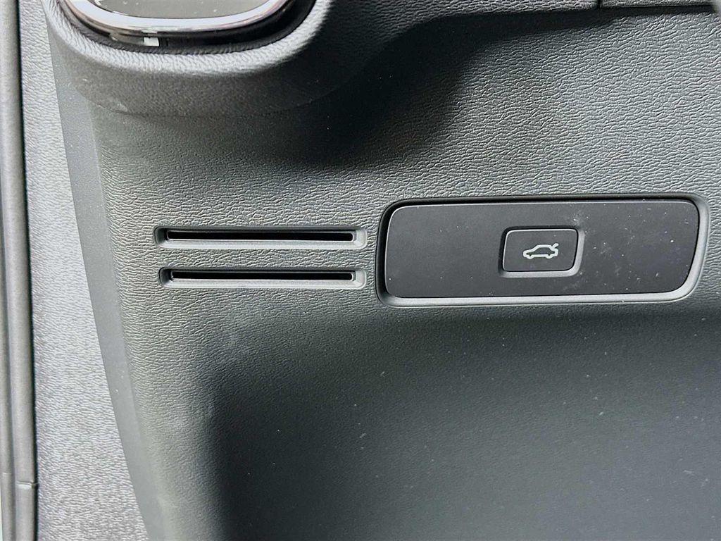 new 2026 Volvo XC40 car, priced at $50,600