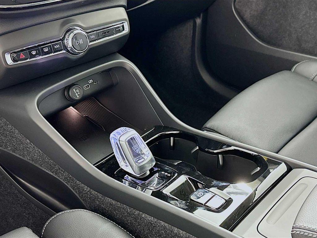 new 2026 Volvo XC40 car, priced at $50,600