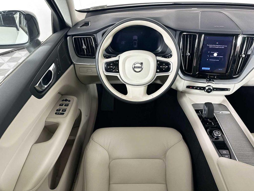 new 2025 Volvo XC60 car, priced at $56,550