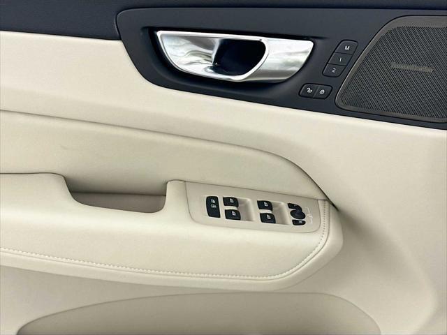 new 2025 Volvo XC60 car, priced at $56,550