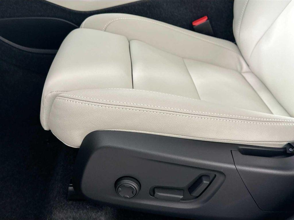 new 2026 Volvo XC40 car, priced at $53,975