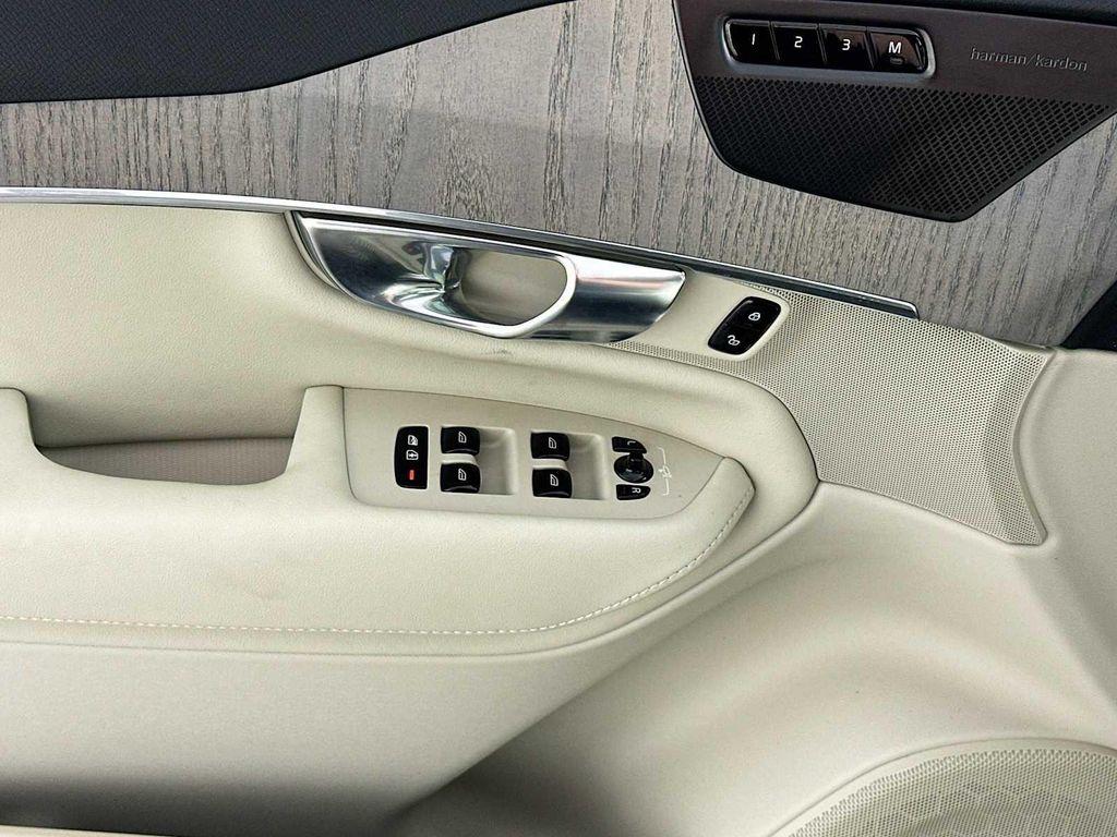 used 2025 Volvo XC90 car, priced at $58,700