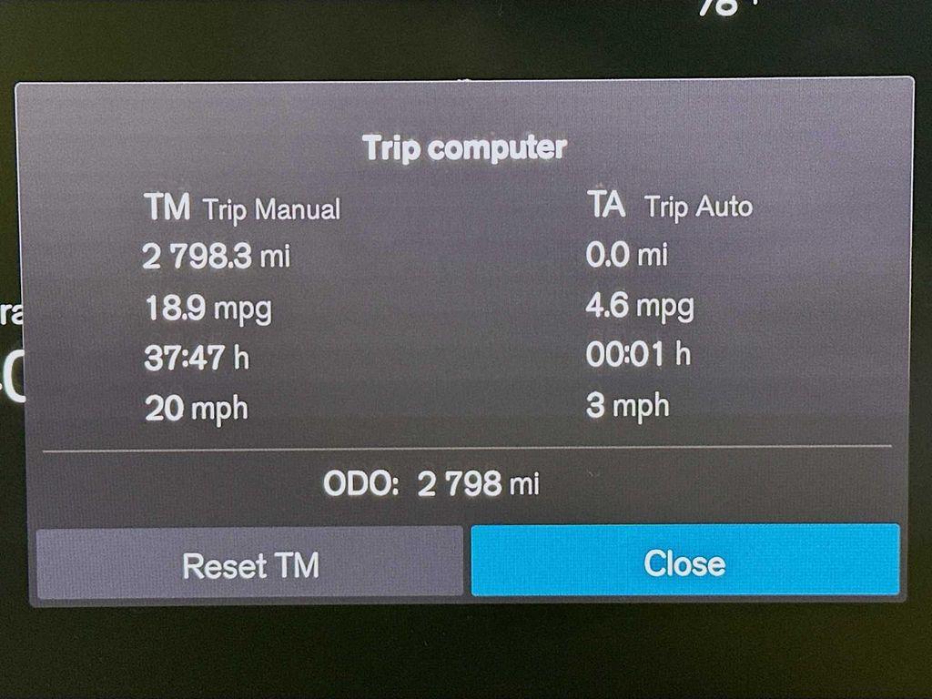 used 2025 Volvo XC90 car, priced at $58,700